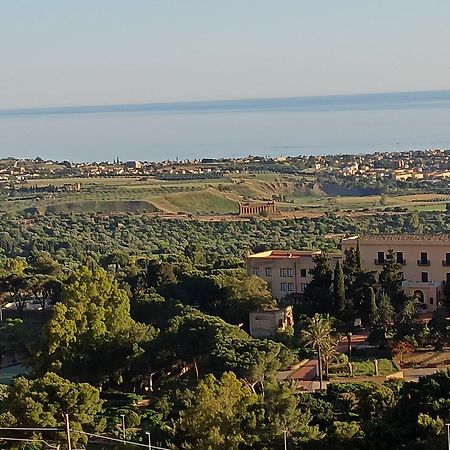 B&B Le 4 Stagioni Sul Viale, Belvedere Di อากริเจนโต ภายนอก รูปภาพ