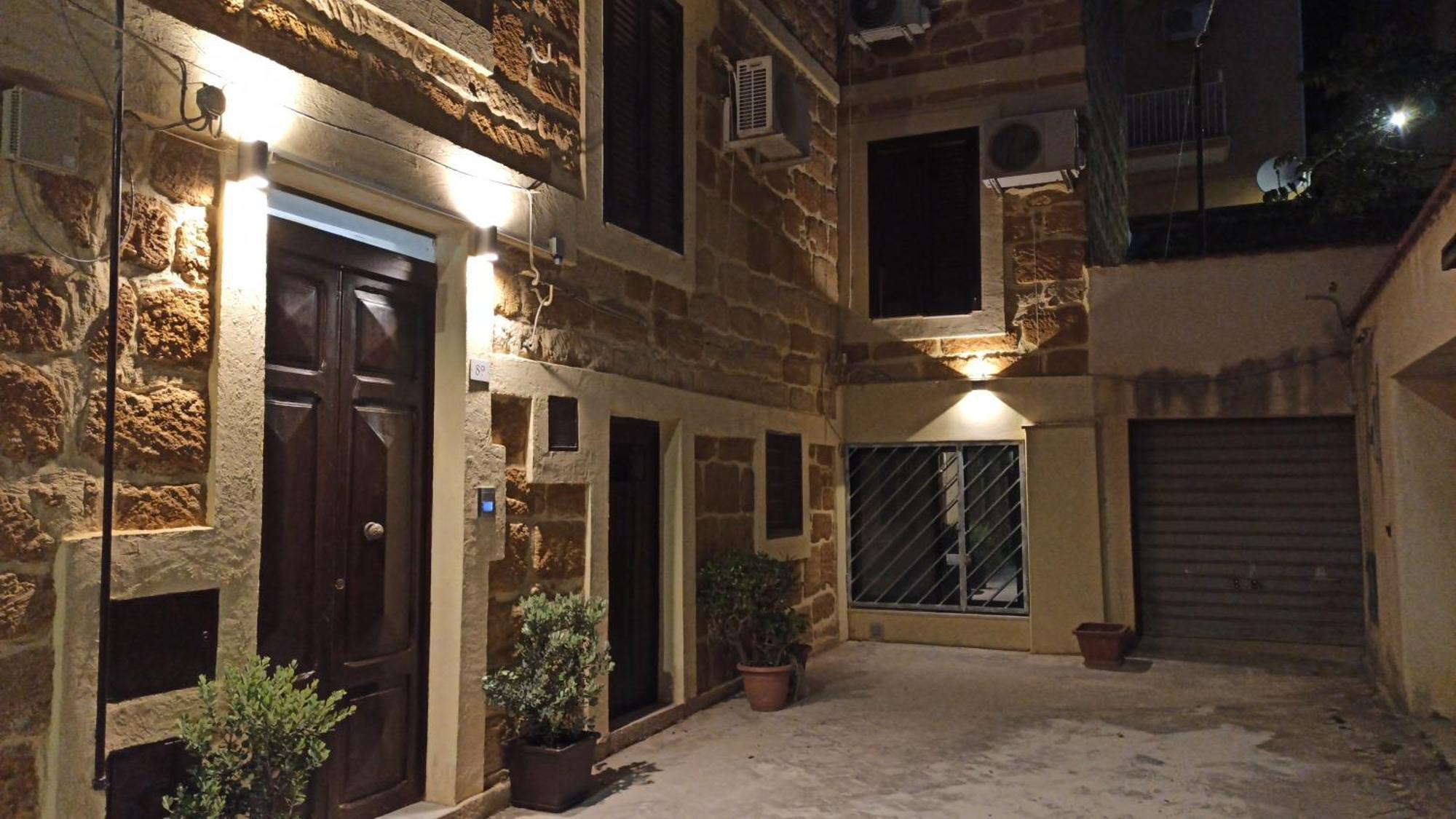 B&B Le 4 Stagioni Sul Viale, Belvedere Di อากริเจนโต ภายนอก รูปภาพ
